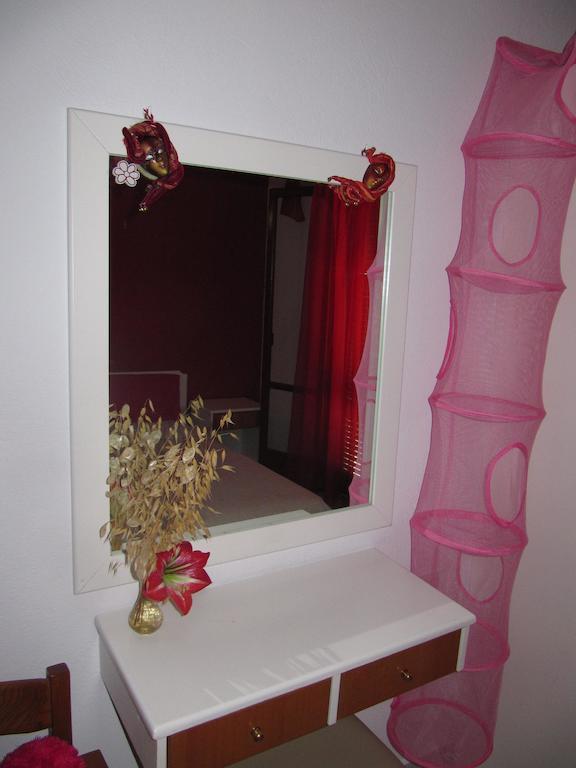 Milka Studios Barbati Oda fotoğraf